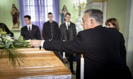 Viktor Orbán said goodbye to István Pásztor, the president of the Vojvodina Hungarian Association