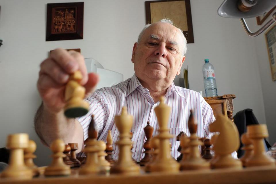 Zsuzsa Polgár and Lajos Portisch entered the Chess Hall of Fame