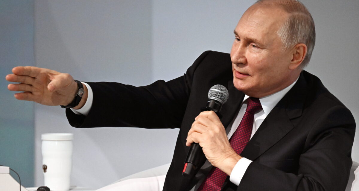 Władimir Putin oficjalnie odniósł teraz rekordowe zwycięstwo