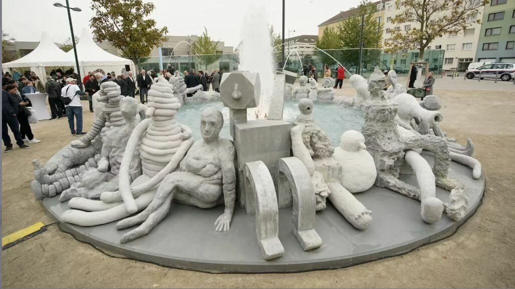Wonderful statues were inaugurated in Vienna. Yeah, no… (video) 