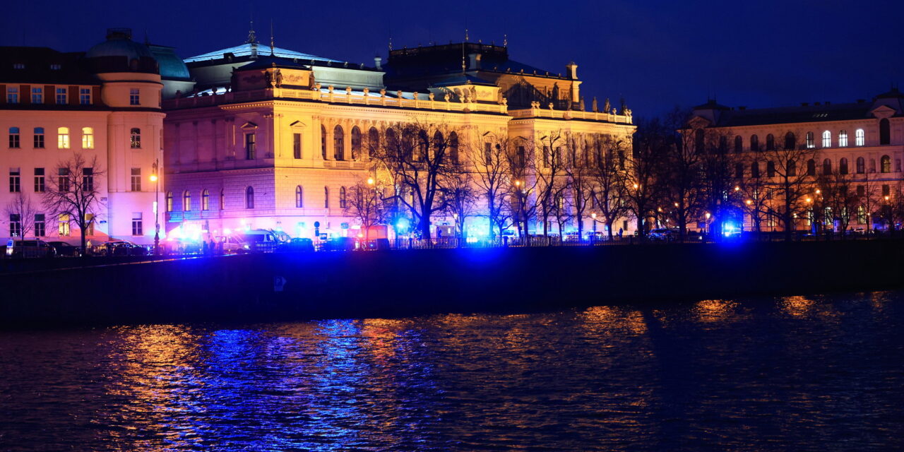 Amokfutó sparato all&#39;università di Praga, molte persone hanno perso la vita (CON VIDEO)