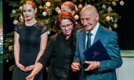 Gábor Reviczky received a Karinthy ring