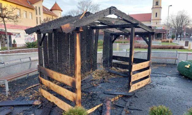 The nativity scene in Siófok fell victim to deliberate arson