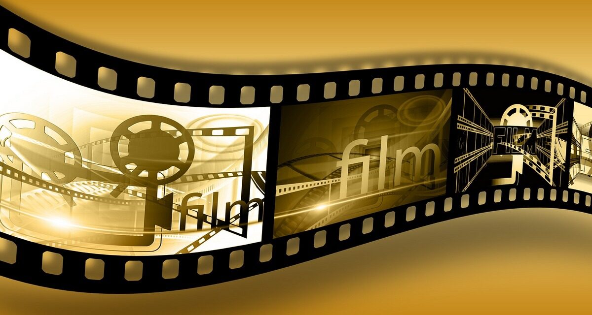 A free film club network was launched in community centers across the country