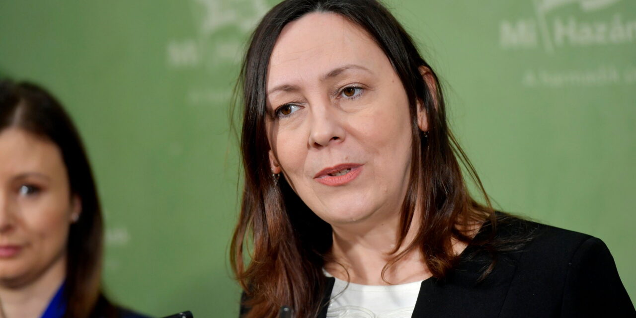 W ten sposób Zsuzsanna Borvendég, historyczka Węgierskiego Instytutu Badawczego, została liderem listy Mi Hazánk w PE