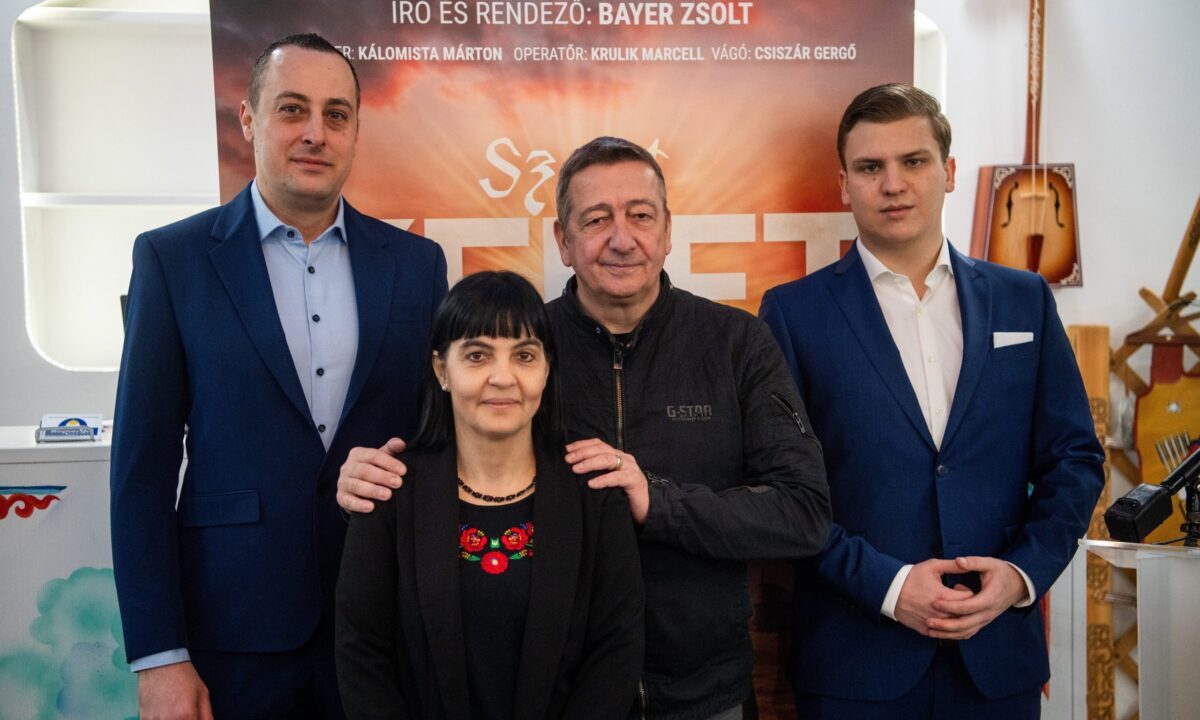 Bayer Szent Kelet MTI