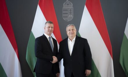 Viktor Orbán negotiated with the president of the Hungarian party in the Uplands