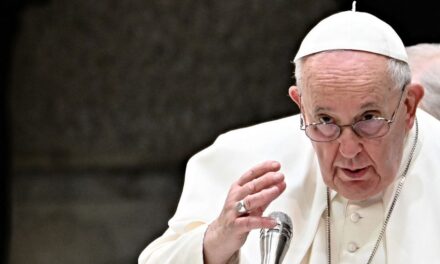 Papież Franciszek wysłał przesłanie do Brukseli: „Szanujcie Węgry!”