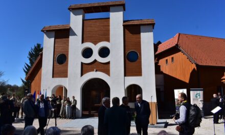 An old dream came true in Kovászna: the Csoma Memorial Center was inaugurated