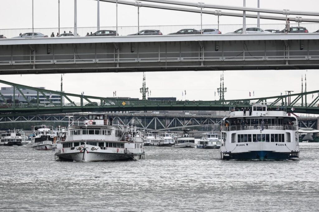 hajó Duna
