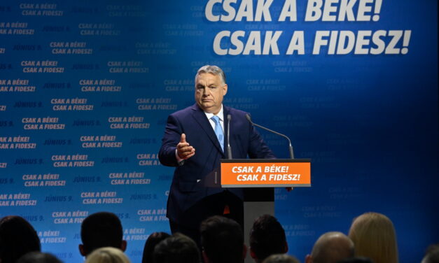 The Fidesz-KDNP campaign has also started: No migration, no gender, no war!