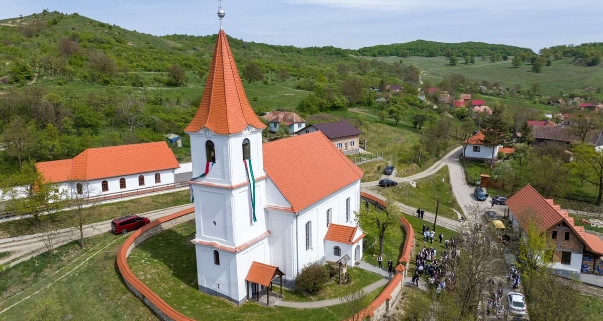 Bishop Béla Kató of Transylvania: A church is only valuable together with the congregation, church renovations are never for their own sake