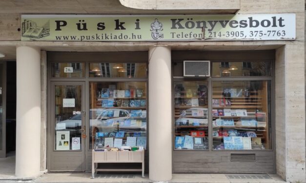 Cywile rozpoczęli akcję ratunkową, aby uratować księgarnię Püski, która pielęgnuje węgierską świadomość
