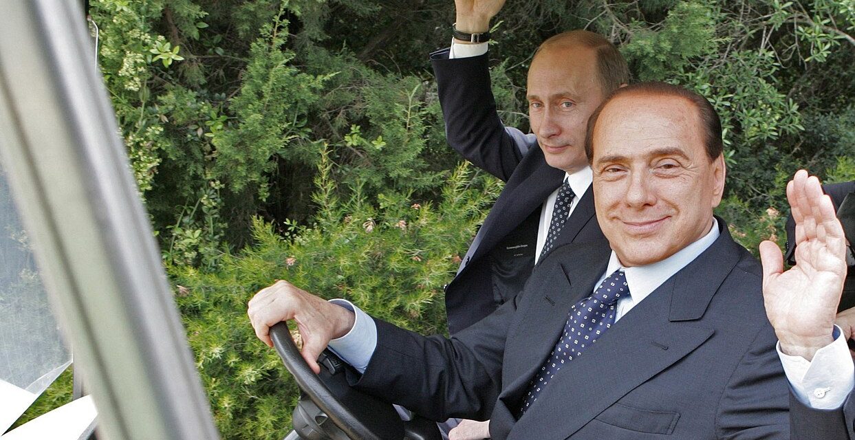 Als Putin und Berlusconi gemeinsam Urlaub machten ...