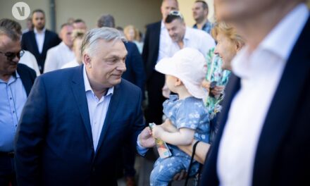 Orbán Viktor jelszava: „Visszatérni a békeidőkhöz!” (videó)