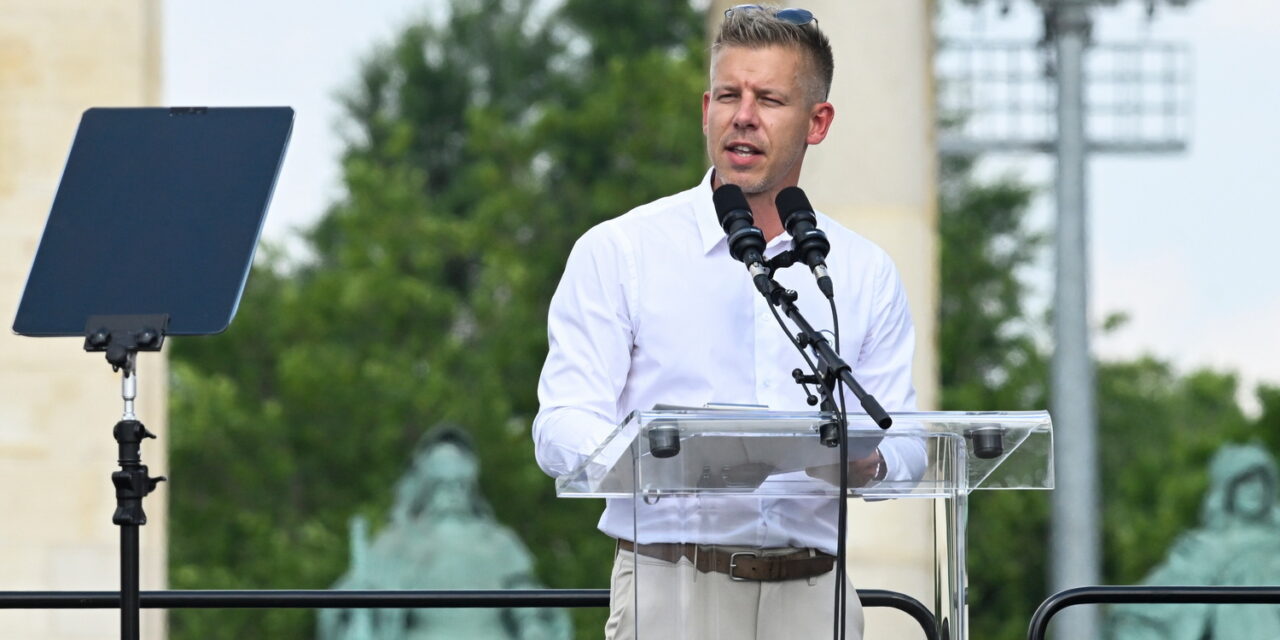 Nastąpił wielki upadek: Péter Magyar stanął w obronie György’ego Sorosa