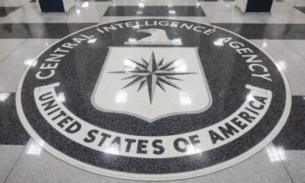 Változnak az idők, a CIA Facebookon toborozza az orosz kémeket