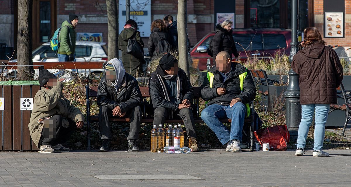 Vége a hajléktalanok és prostik világának az I. kerületben