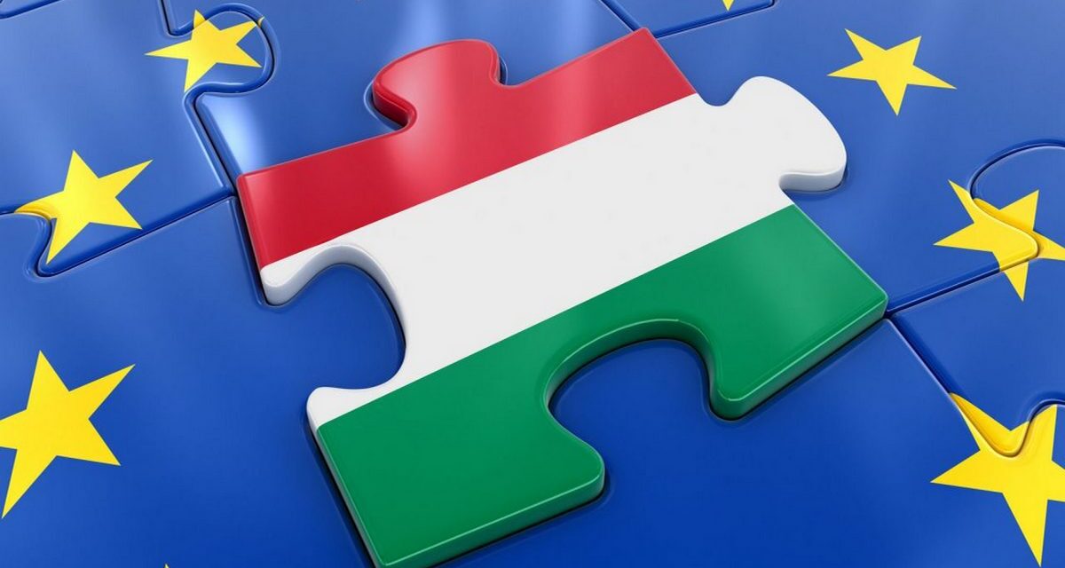 Zsolt Ungváry: L’UE non esita a inventare argomentazioni per spingerci ad uscire