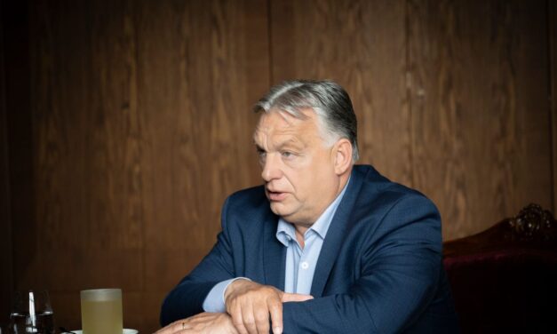 Viktor Orbán: There must always be some connection between the performance and the election