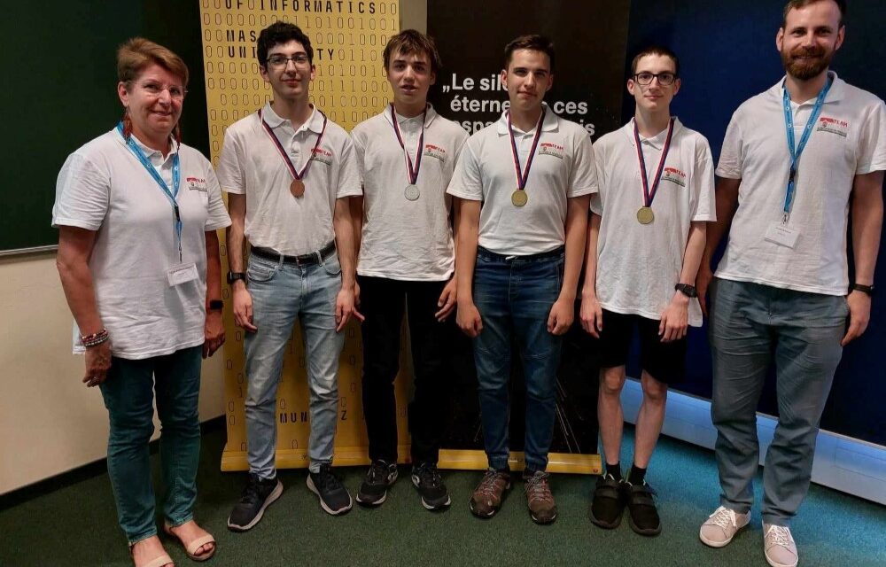 The Hungarian team achieved an amazing historic success at the IT Student Olympiad