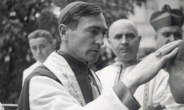 Áron Márton przyjął święcenia kapłańskie 100 lat temu