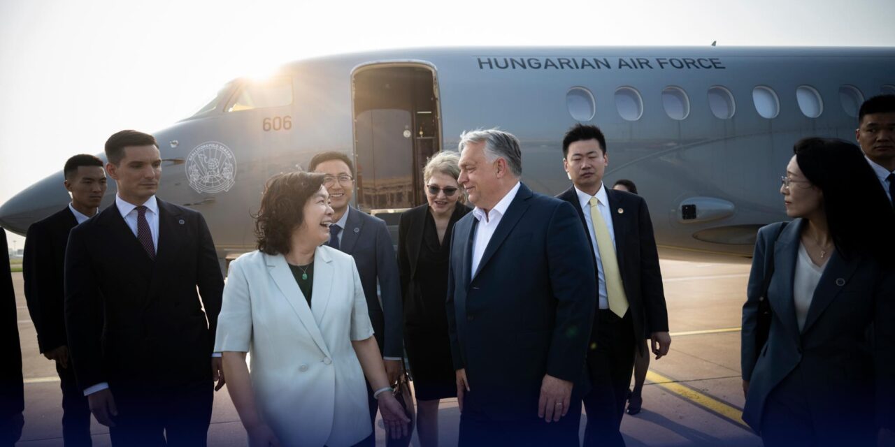 Viktor Orbán arrived at the third station of the Peace Mission