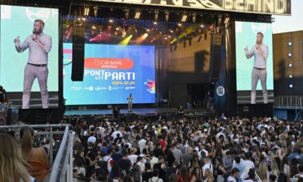 Viele Menschen waren gestern Abend auf der Pont Ott Party glücklich