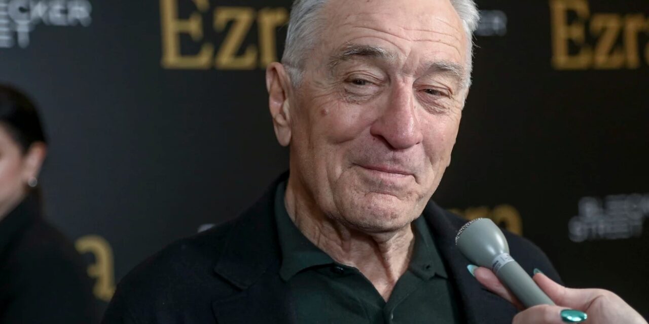 Robert De Niro: Niente è più importante per il Paese che sconfiggere Donald Trump