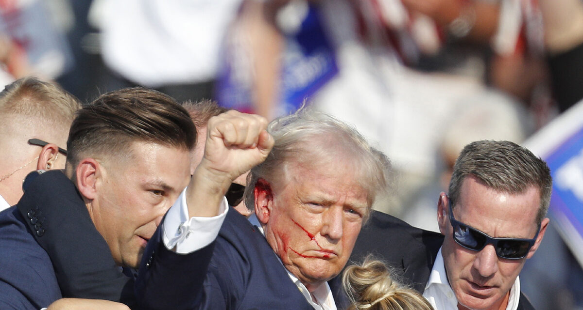 Donald Trump został postrzelony, dwie osoby nie żyją (wideo)