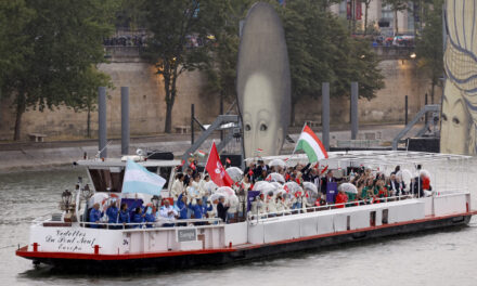 Wir zeigen Ihnen, wie die ungarische Mannschaft bei der Eröffnung der Olympischen Spiele in Paris segelte (Video)