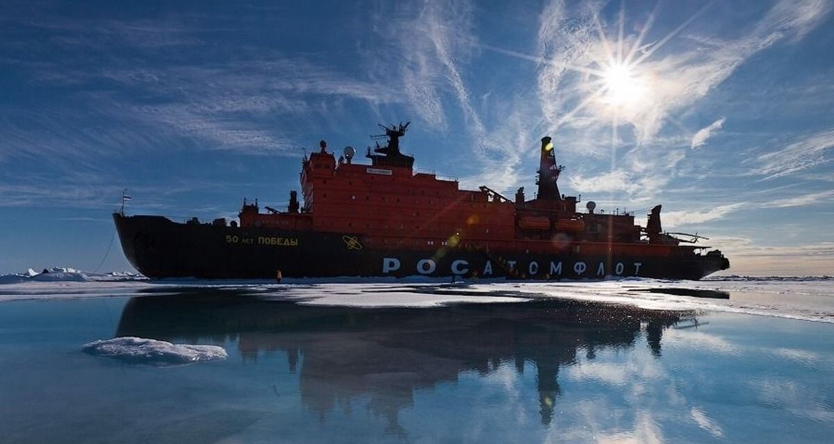 Magyar trikolór fog lobogni az Északi-sarkon