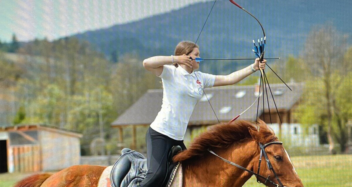 Ecco come si prepara la vincitrice ungherese per il Campionato mondiale di tiro con l&#39;arco (video)