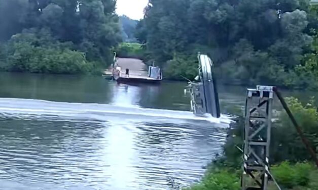 A terrible accident happened on the Tisza, a ship capsized and then sank (video)