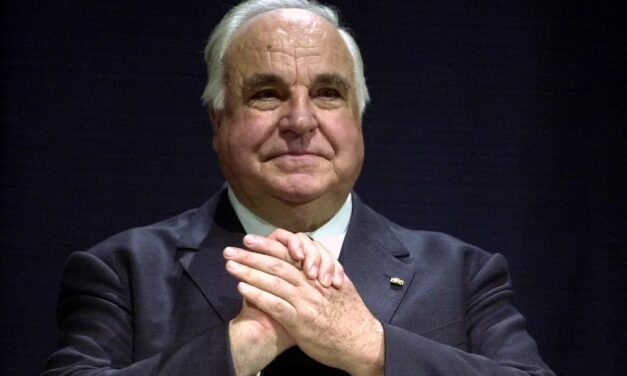 Tamás Fricz: The painful absence of Helmut Kohl