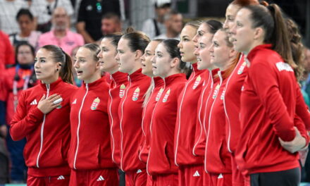 10 Sekunden vergingen – das Handball-Frauenteam verabschiedete sich mit einer Verlängerungsniederlage aus dem Viertelfinale