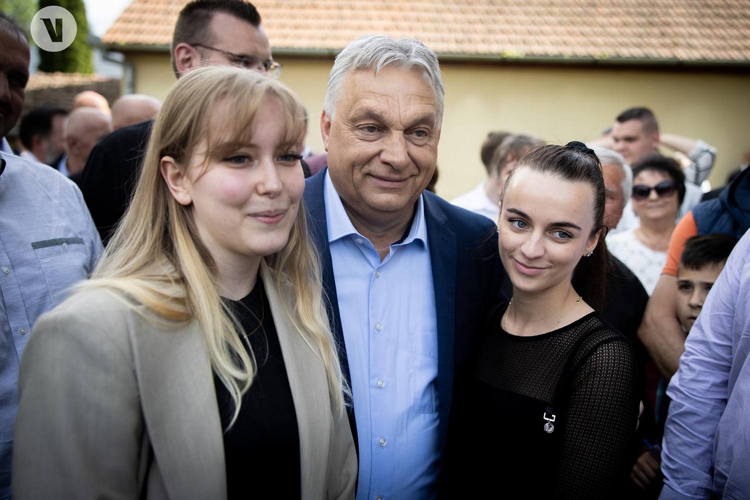 Orbán Viktor fiatalok