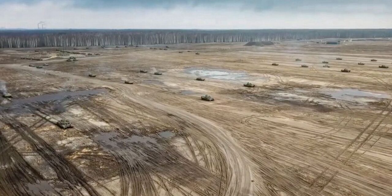 Tanks lined up on the Ukrainian border and a third country gave the order