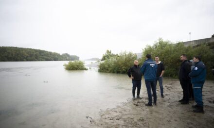 Karácsony i lewicowa administracja okręgowa pozostawili mieszkańców banku Római w spokoju