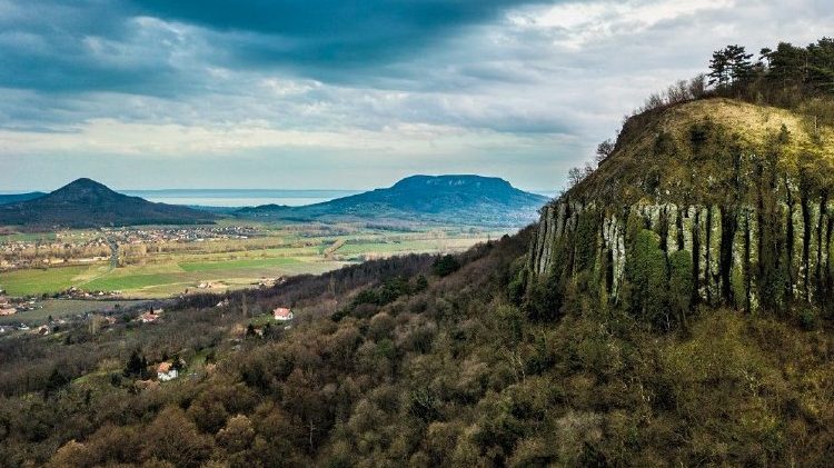 Das Bakony-Balaton-Hochland wurde zum geologischen Erbe erklärt