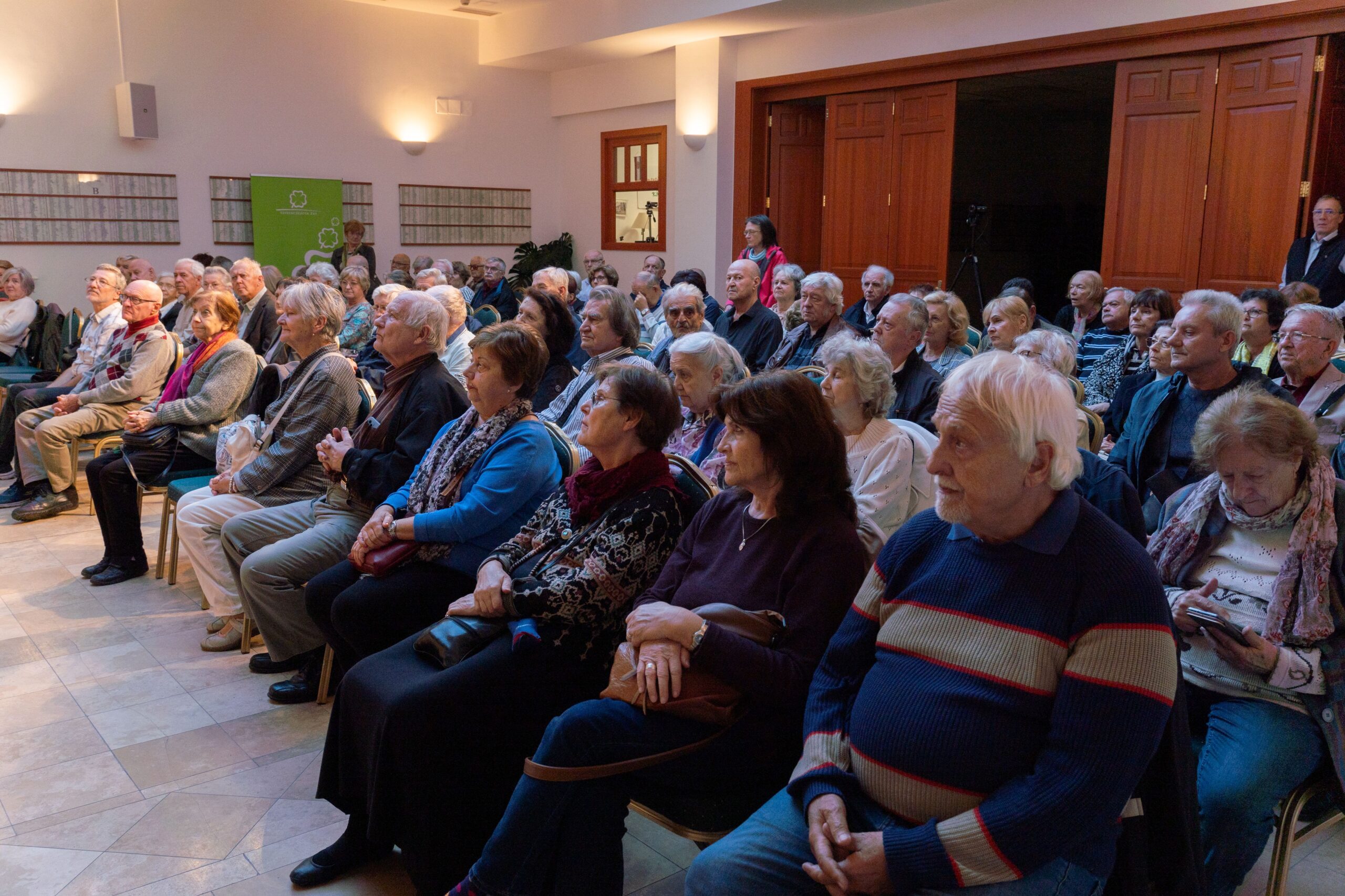 Il pubblico dell&#39;Accademia Civile Fonte: civilek.info