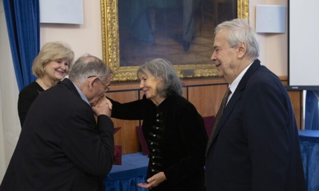 Quest&#39;anno il Premio Gábor Bethlen è stato assegnato a una coppia di autori