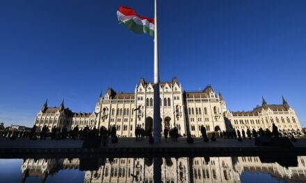 Viktor Orbán: Erinnern wir uns an die Helden!