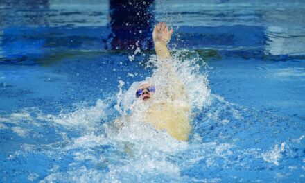 Hubert Kós ist Goldmedaillengewinner im 200-Meter-Rücken!