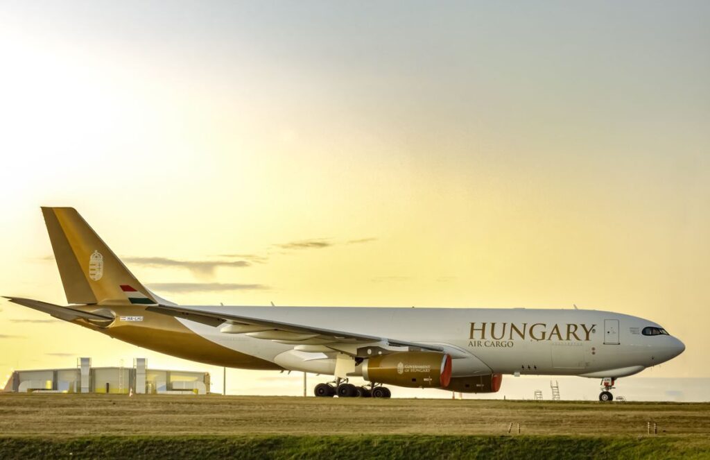 Hungary Airlines repülőgép repülő