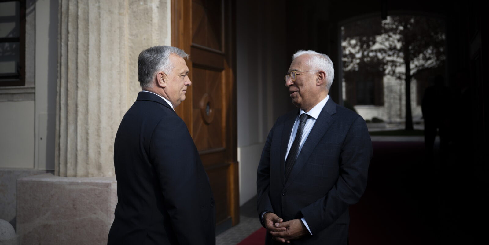 Orbán Viktor, António Costa