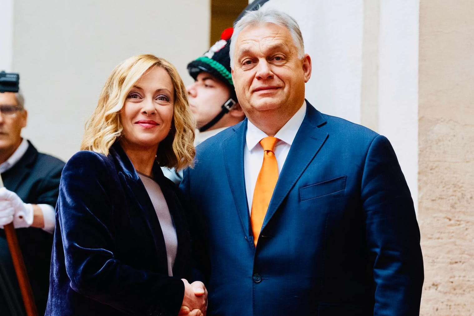 Giorgia Meloni orbán viktor