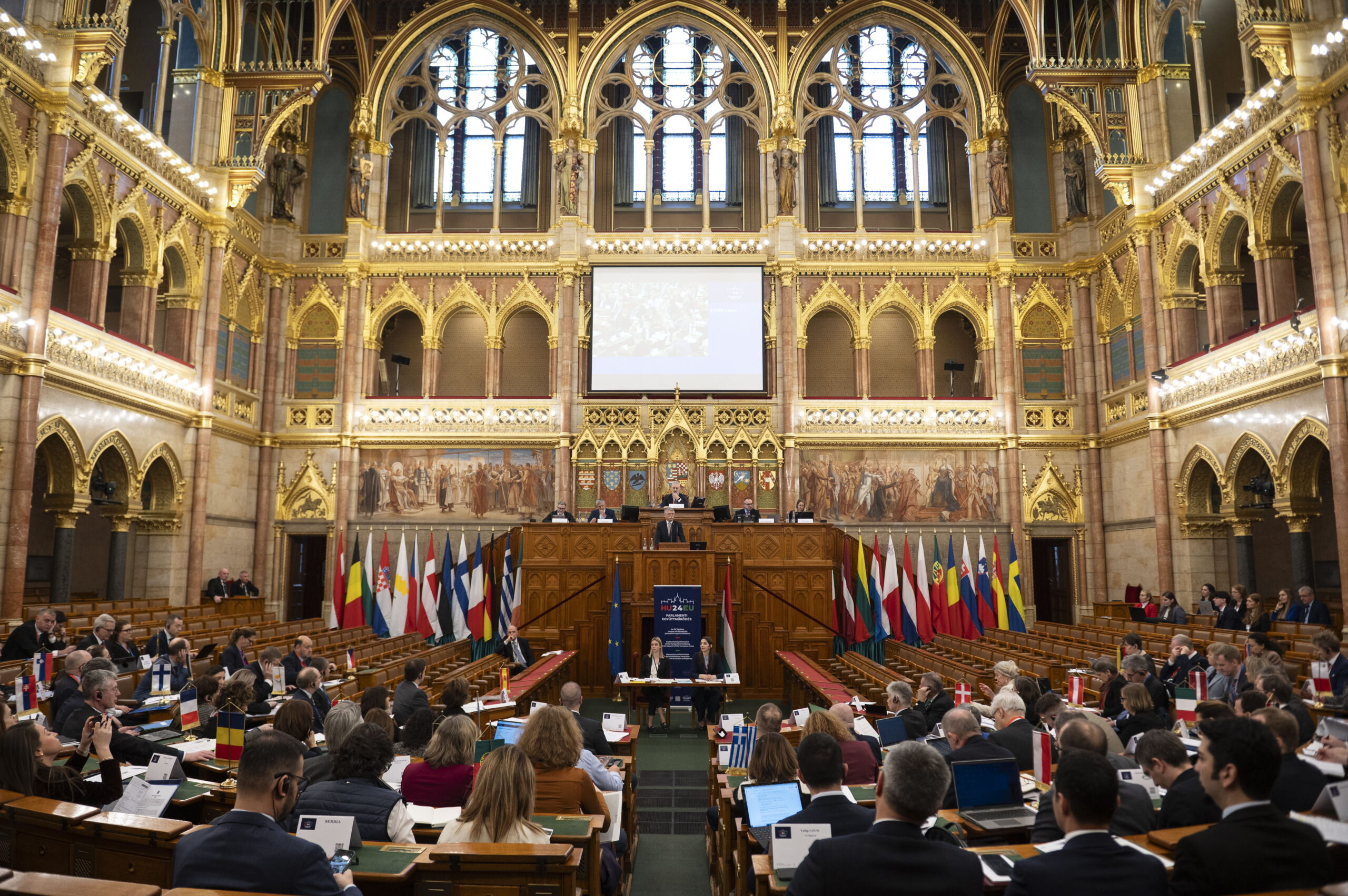 Kövér-László-parlament