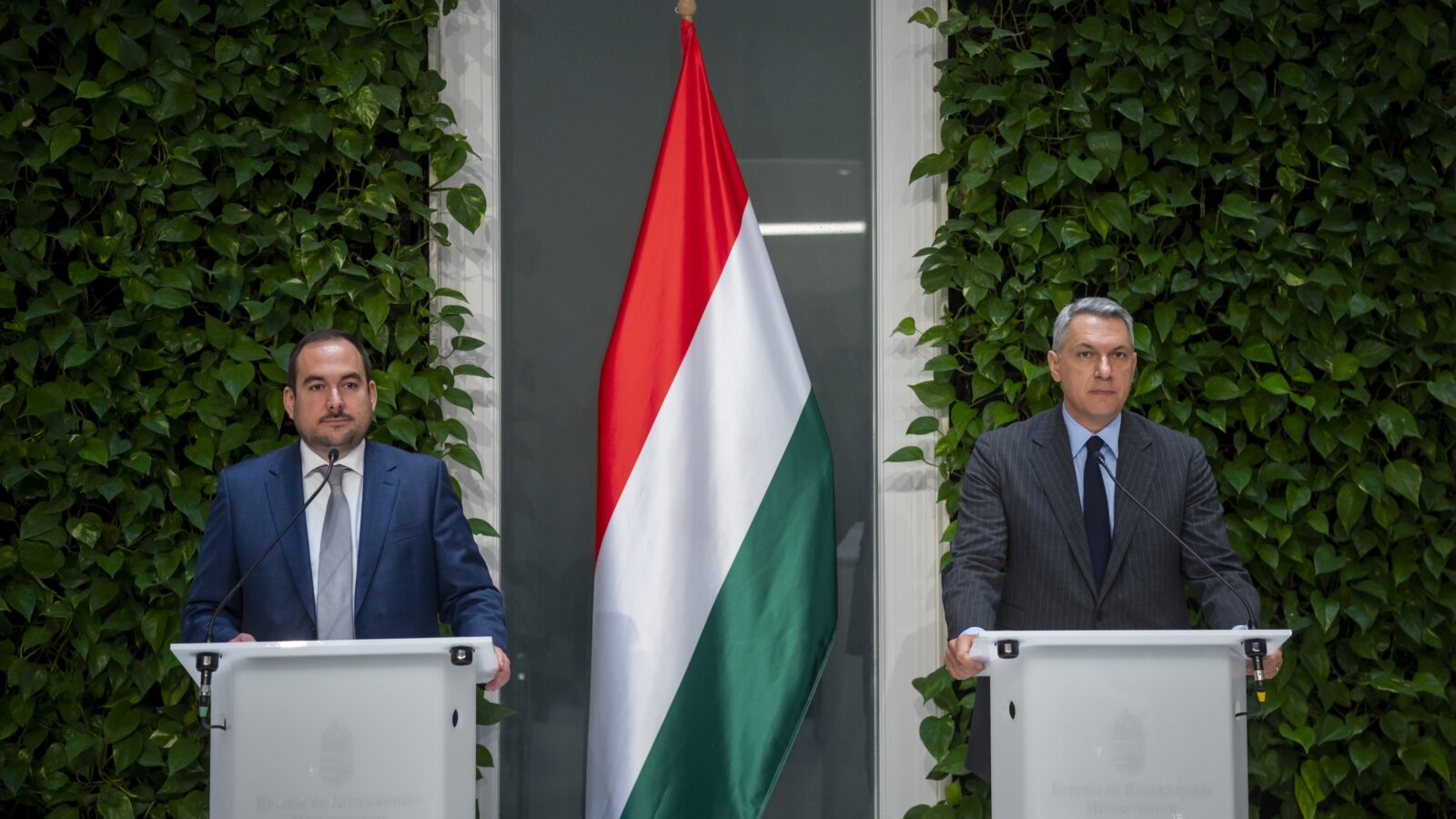 Hegyi Zsolt, Lázár János