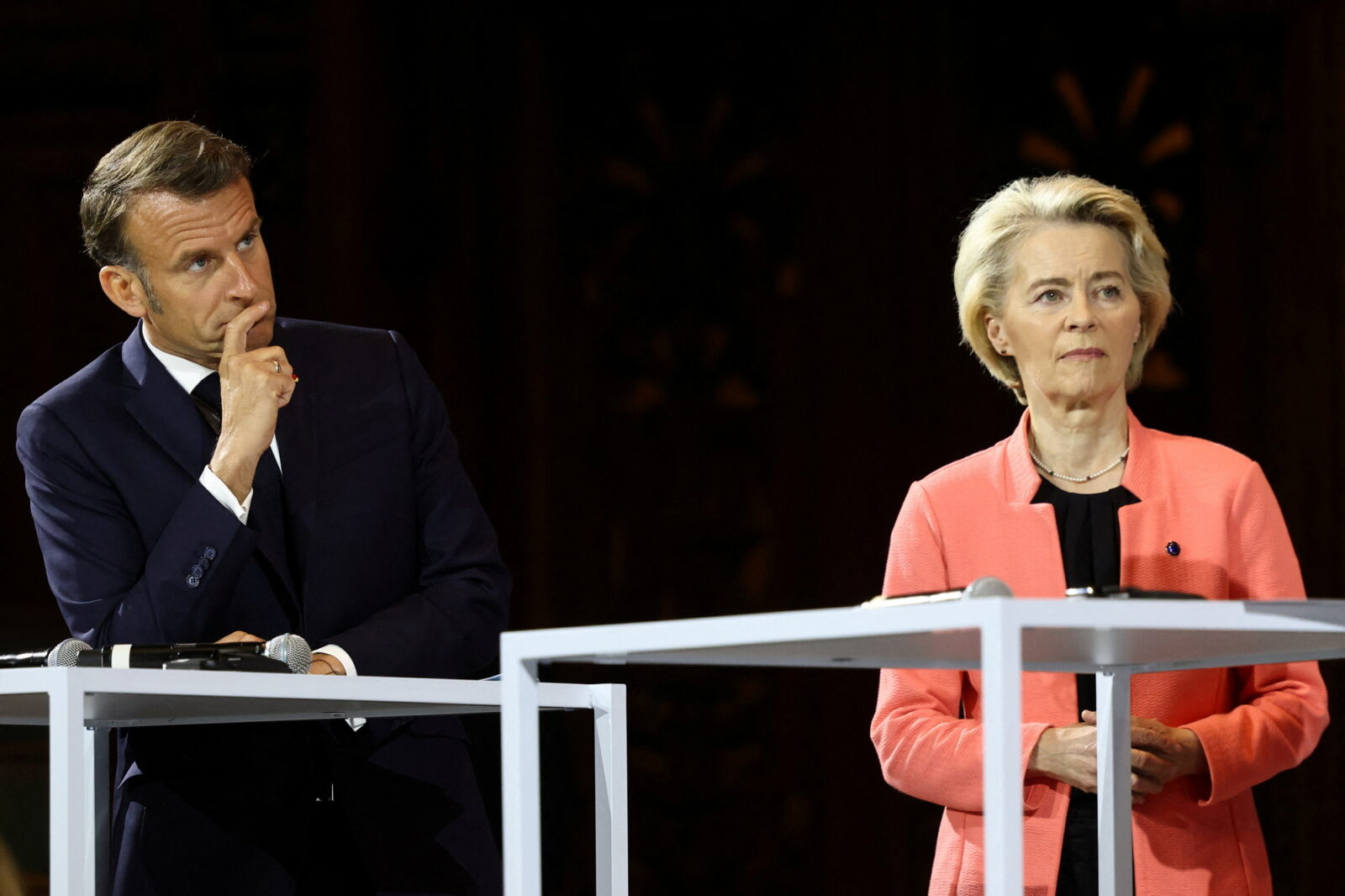 MACRON, Emmanuel; VON DER LEYEN, Ursula;